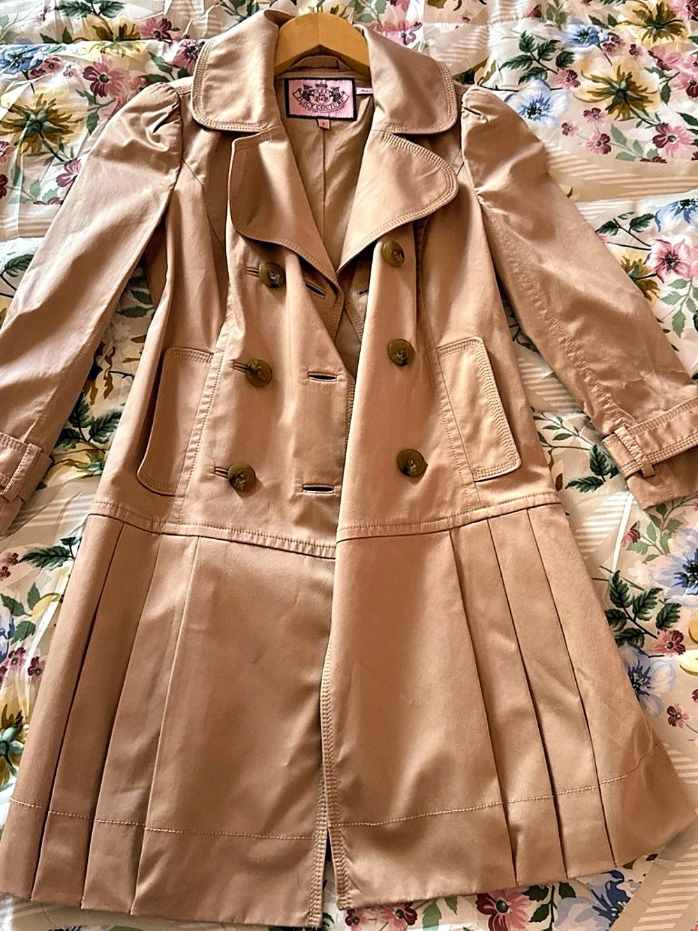 Juicy Couture Y2K Trench Coat Pink Small Like New